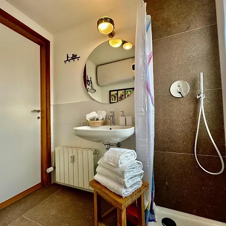 Apartment Mcx Vacation - Maison Cian, Con Balconi Panoramici Nel Cuore Di Cervinia