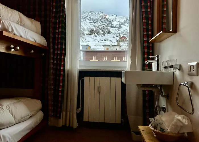 Mcx Vacation - Maison Cian, Con Balconi Panoramici Nel Cuore Di Cervinia